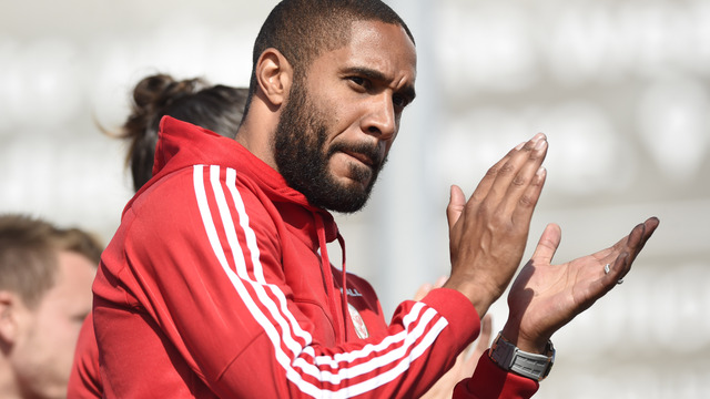 Report: Swansea accepts Everton's £12M Ashley Williams bid