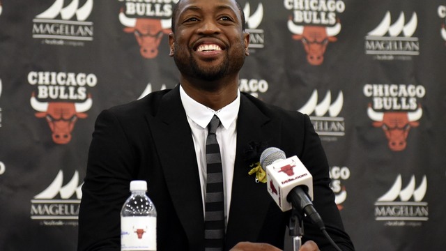 Wade to be introduced as 'from Chicago' this season