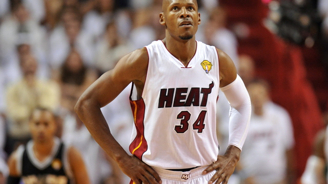Report: Allen wants NBA return to pad 3-point lead over Curry