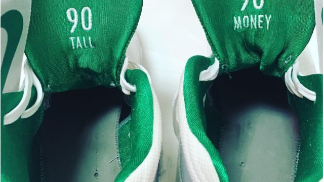 Drake gets nostalgic finding Amir Johnson's shoes in Celtics' locker room