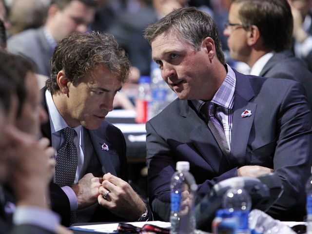 Sakic: Avalanche will look outside team for new coach
