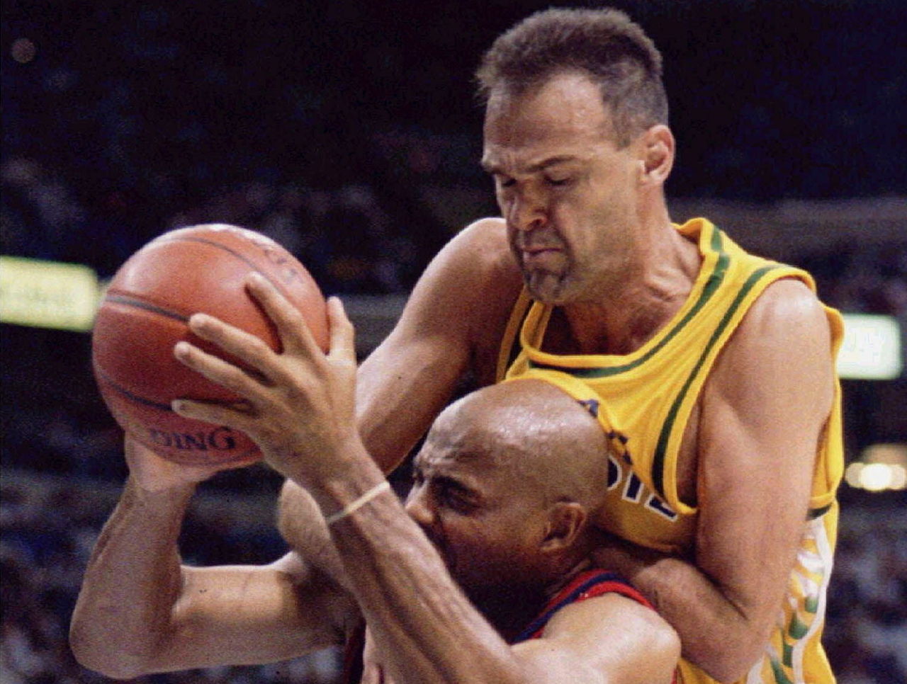 Оскар шмидт. Оскар шмидт. Баскетболист пиппен скотти пиппен. Май гейм оскар шмидт. Оскар шмидт бразилия баскетбол.