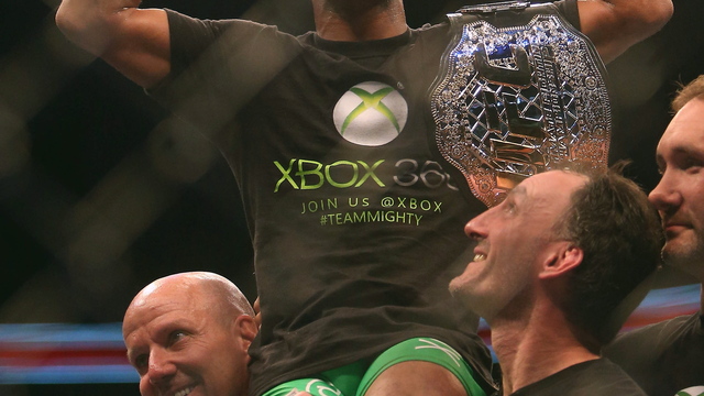 'Mighty Mouse' wants to tie UFC title defense record in Las Vegas