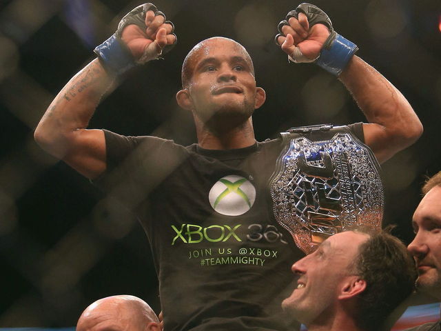 'Mighty Mouse' wants to tie UFC title defense record in Las Vegas