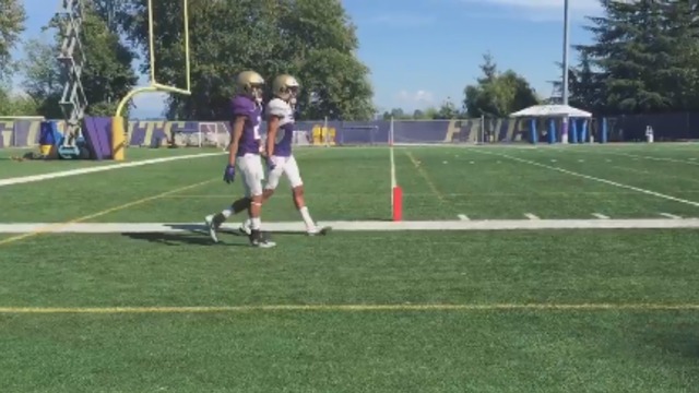Watch: Washington players forced to hold hands after scuffle