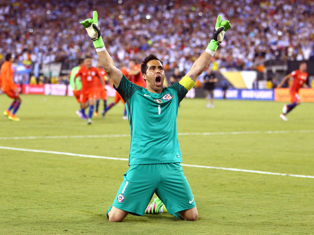 Report: Manchester City closing in on Barcelona's Bravo