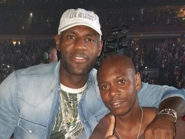 LeBron runs into Dave Chappelle at Drake concert