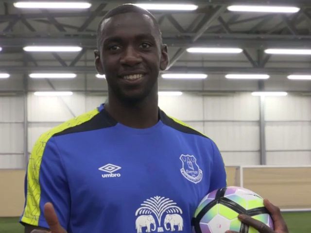 Everton snatches Bolasie from Crystal Palace