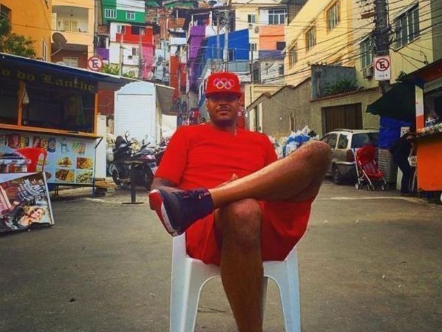 Watch: Melo gets custom mural in Rio slum