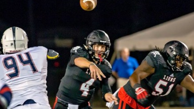 'Last Chance U' star Wyatt Roberts joins Mississippi State