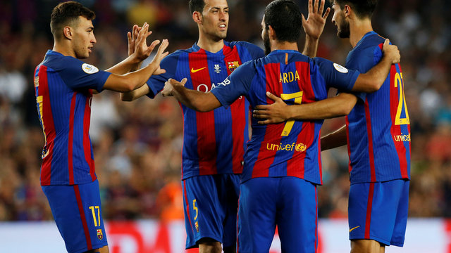 Barcelona vanquishes Sevilla, reclaims Supercopa de Espana crown