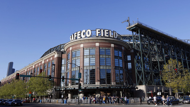 Nintendo sells Mariners to minority owners