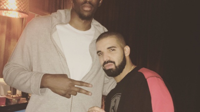 Embiid welcomes Drake to Philly