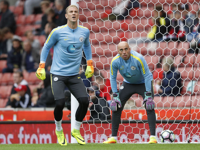 Report: City's Hart to stay despite possibly being 3rd-choice 'keeper
