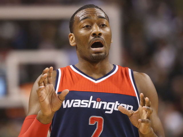 Wall replies to reports of discord with Beal, then deletes tweets