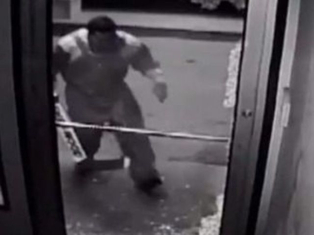 Watch: Burglar in goalie gear steals 2 cases of beer