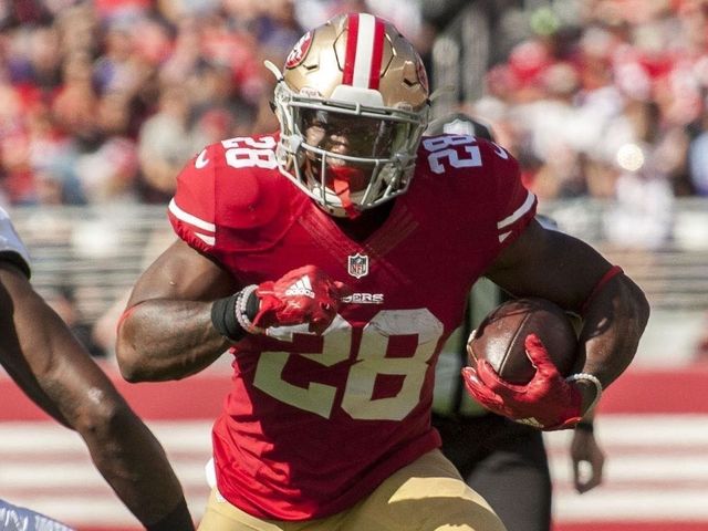 Report: 49ers' Hyde expects to play vs. Cardinals, will test hip pregame
