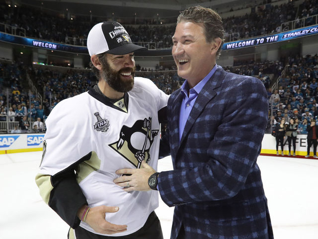 Penguins will put Dupuis to work during final year of contract