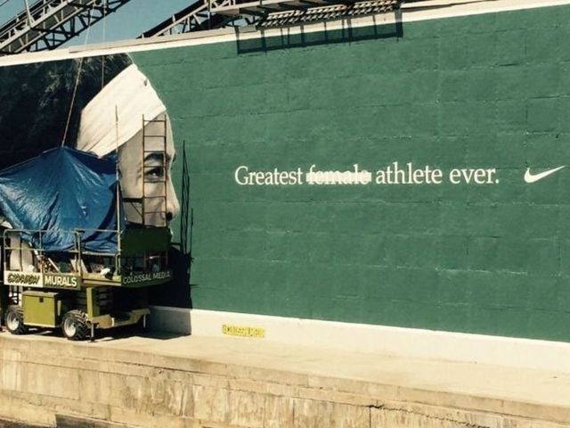 Nike unveils banner calling Serena greatest athlete ever