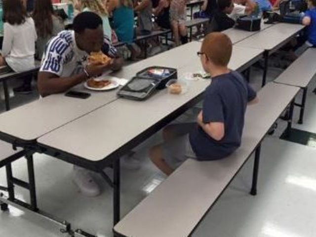 Florida State's Travis Rudolph joins student with autism for lunch