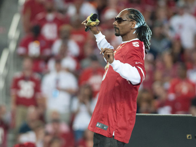 Watch: Rams' McVay breaks down Snoop Dogg-designed play