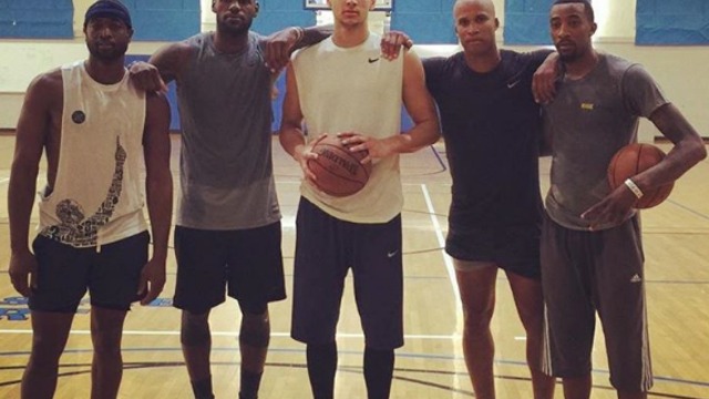 Rookie Simmons works out with LeBron, Wade