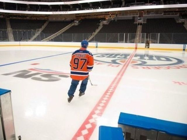 McDavid takes first skate by an Oiler at Rogers Place