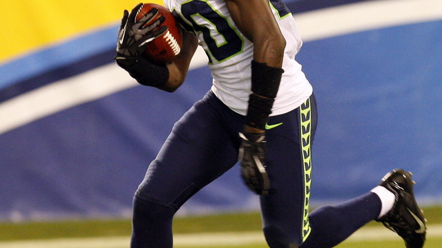 Seahawks' Lane ejected for throwing punch vs. Packers