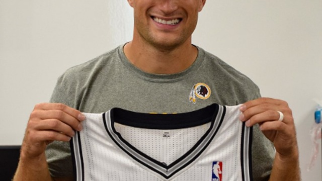 Kirk Cousins gets Spurs jersey, offends Wizards