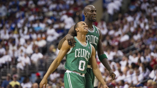 Celtics' Bradley: Garnett 'cussed me out' for missing a layup