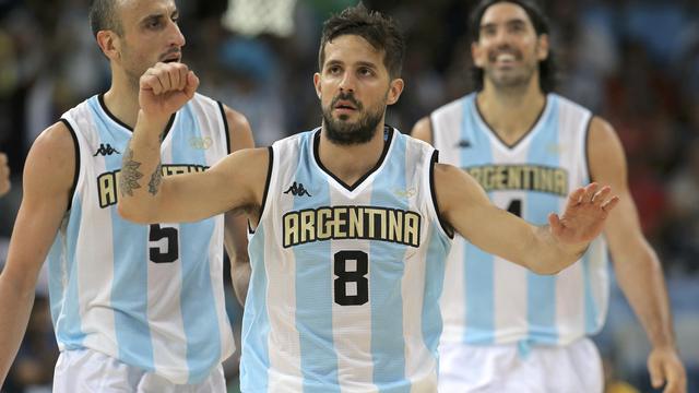 Report: Spurs sign Nicolas Laprovittola