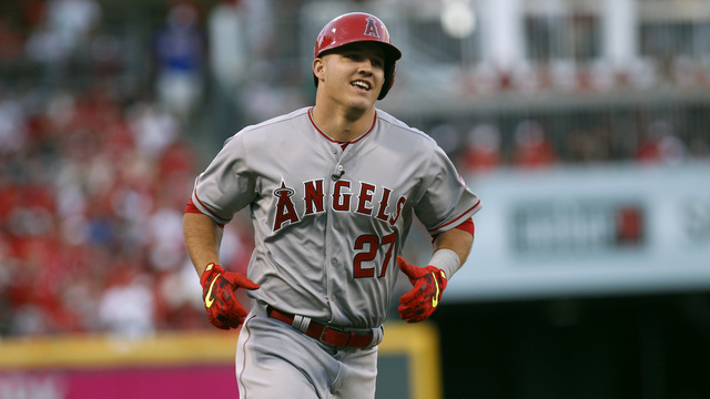 Trout wins 2nd AL MVP in 3 years