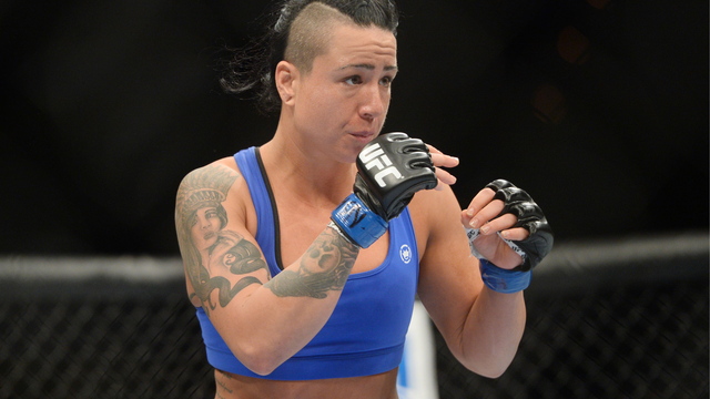 Evans-Smith records TKO win, Ayari, Sobotta, Lapilus win on UFC Hamburg prelims