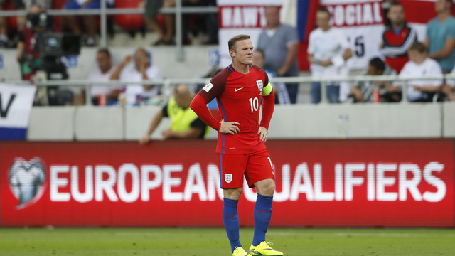 Allardyce: Rooney plays where he wants