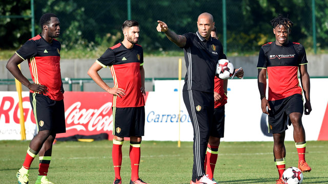 Lukaku learning under the tutelage of 'Monsieur Henry'
