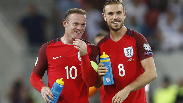 Rooney: Big 'overreaction' to midfield role