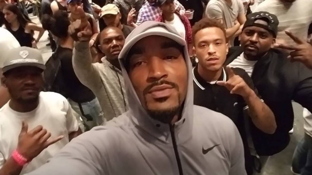 J.R. Smith gets floor seats for Kanye concert