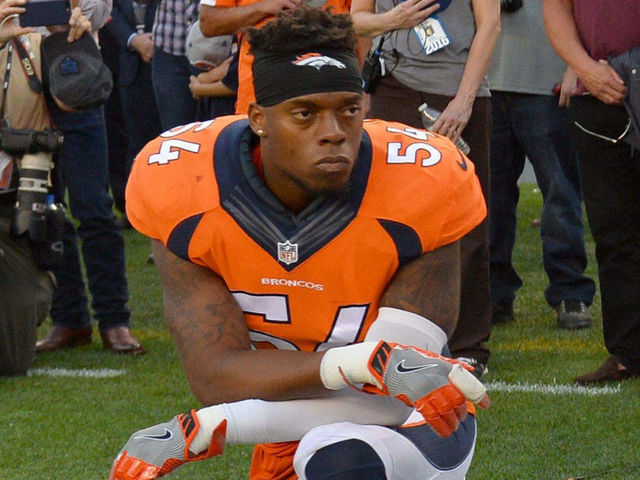 Marshall: Decision to kneel stemmed from run-in with police