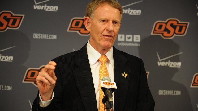 Oklahoma State AD: 'Incomprehensible' ref error led to loss