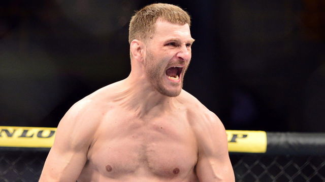 Miocic finishes Overeem in 1st round, retains title in UFC 203 main event