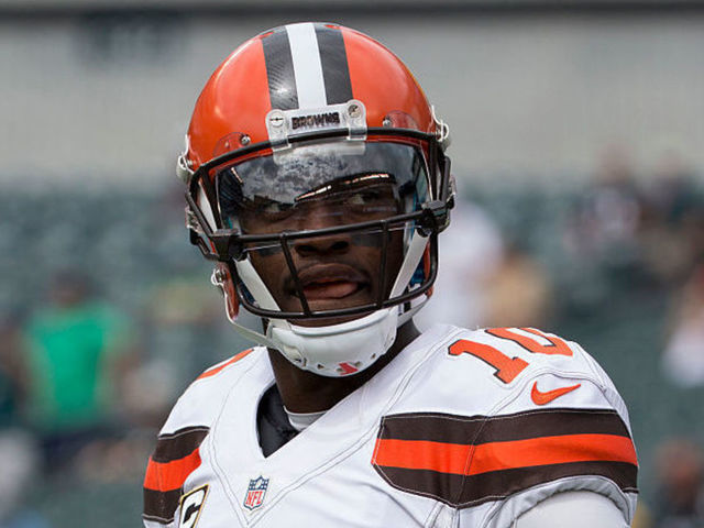 Report: RG3 to work out for Chargers
