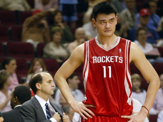 Rockets will retire Yao Ming's jersey on Feb. 2