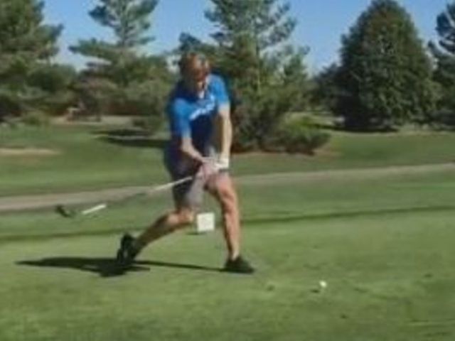 Watch: Maple Leafs' Nylander channels inner Happy Gilmore
