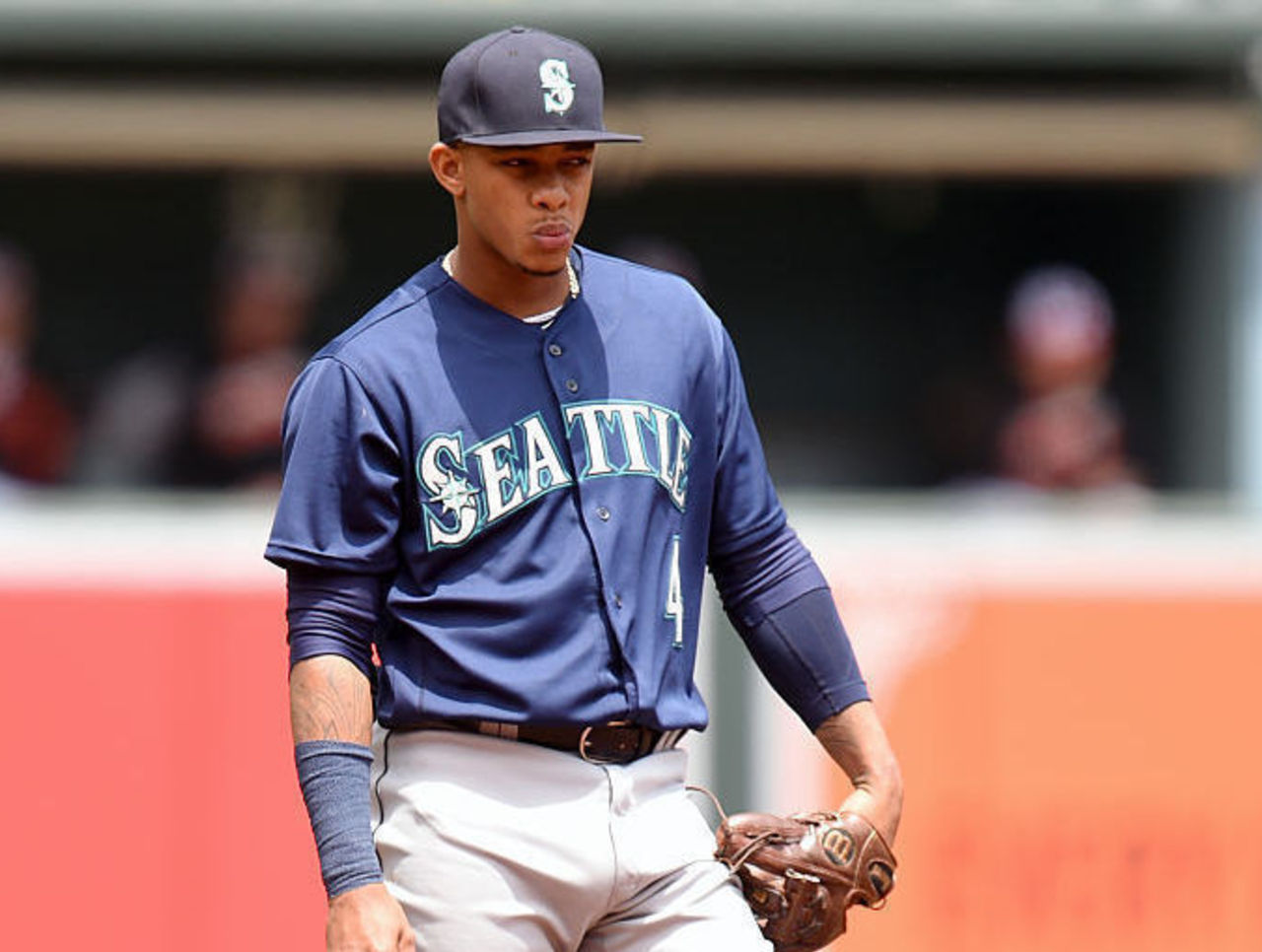 Mariners' Kirby on game-tying HR: 'I wish I wasn't out there for the 7th