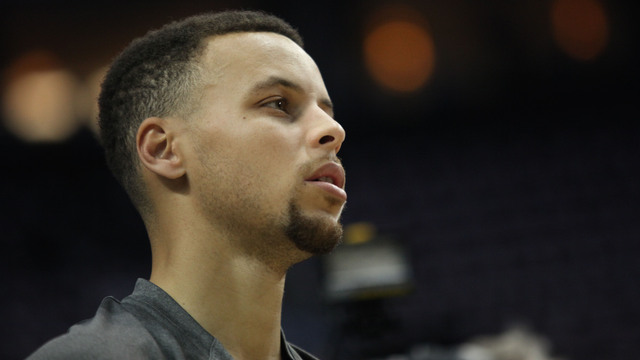 Curry encourages peaceful protesting in hometown
