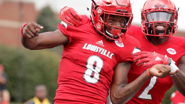 Watch: Lamar Jackson flashes Heisman pose after touchdown