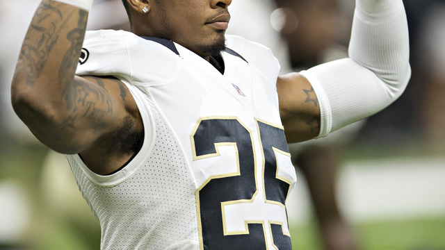 Saints' Williams carted off after scary collision