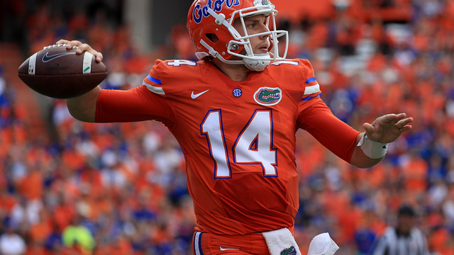 Florida quarterback Del Rio out for season with broken collarbone