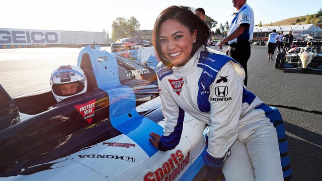 Steph, Ayesha Curry ride with Mario Andretti at IndyCar finale