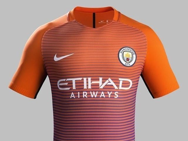 Manchester City Unveils Inspired 3rd Kit Thescore Com